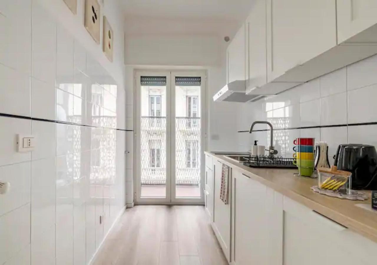So Fine Petruzzelli Flat Apartamento Bari Exterior foto